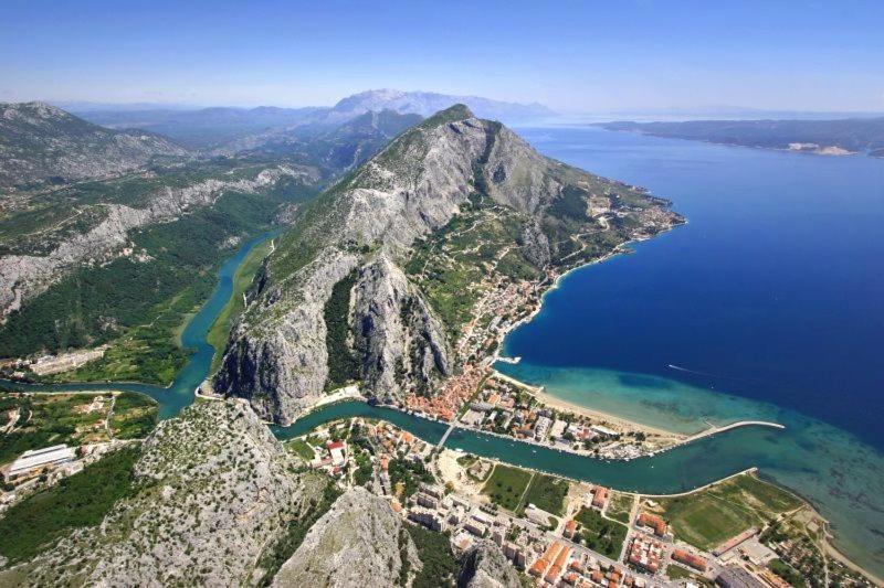 Penthouse Maremonte Lejlighed Omiš Eksteriør billede